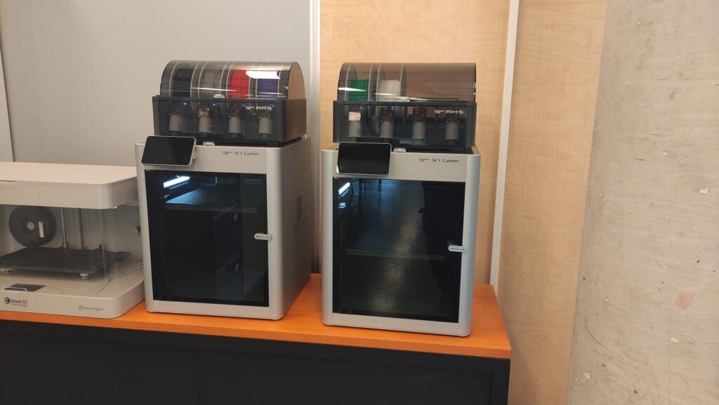 2 Bambu LAB 3 printers