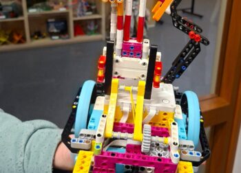 Een van de Lego Robts